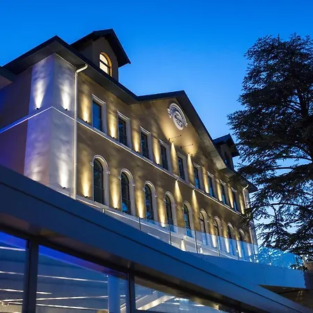 Le Pélican 4* Annecy